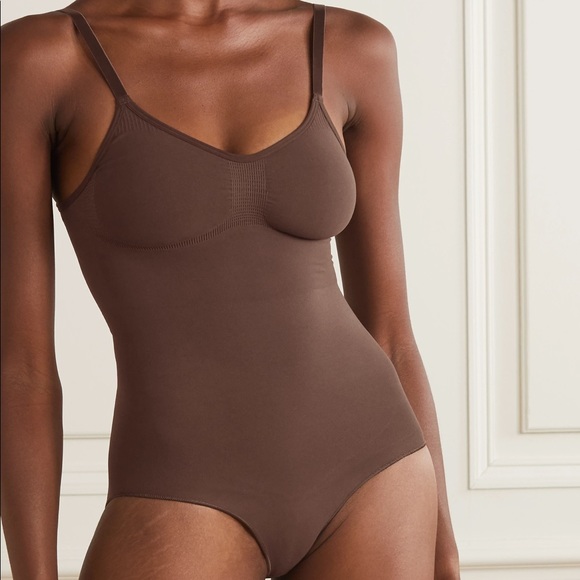 SKIMS Other - SKIMS Sculpting Bodysuit Cocoa Size XXS/XS NWOT